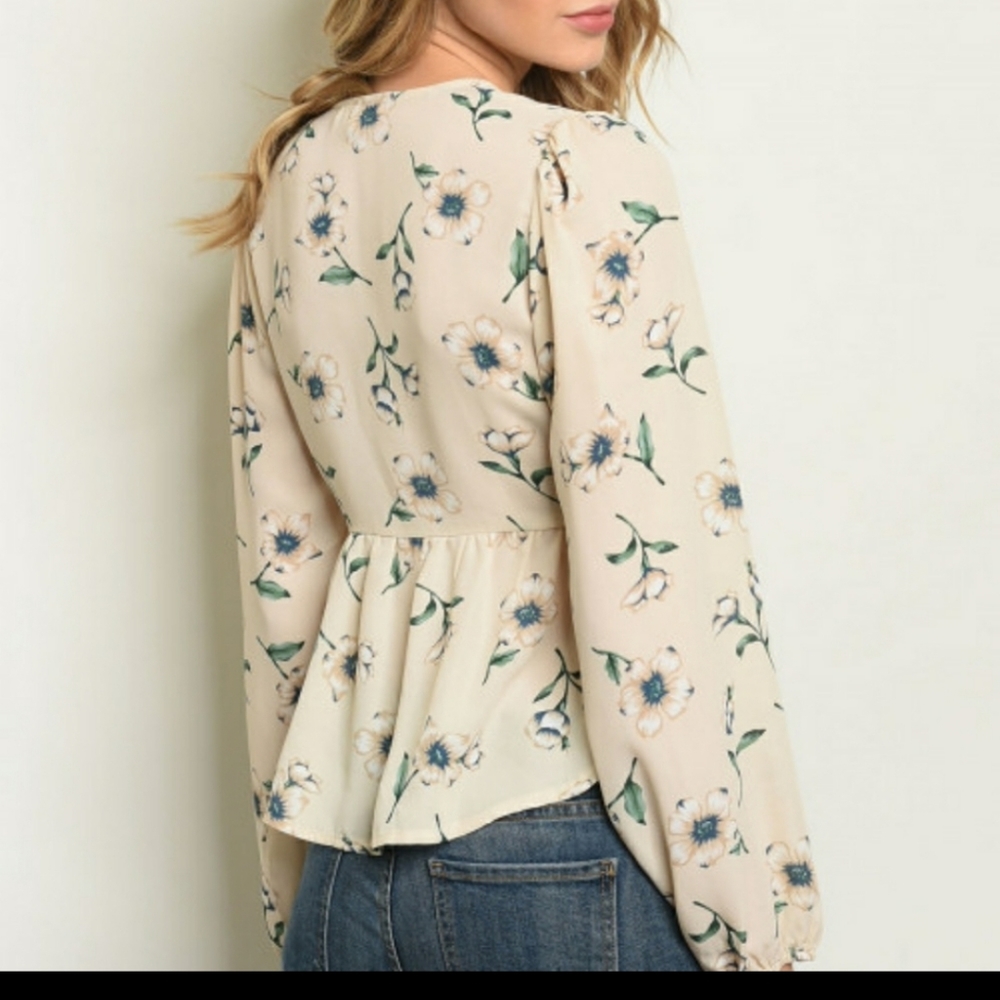 NWT BOUTIQUE TOP - Picture 2 of 11